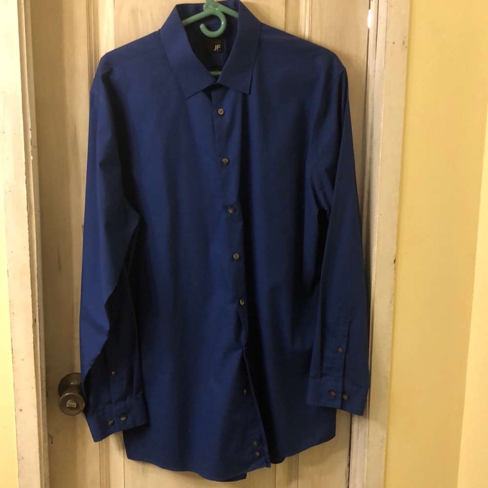 New tags were removed never been worn Slim Fit